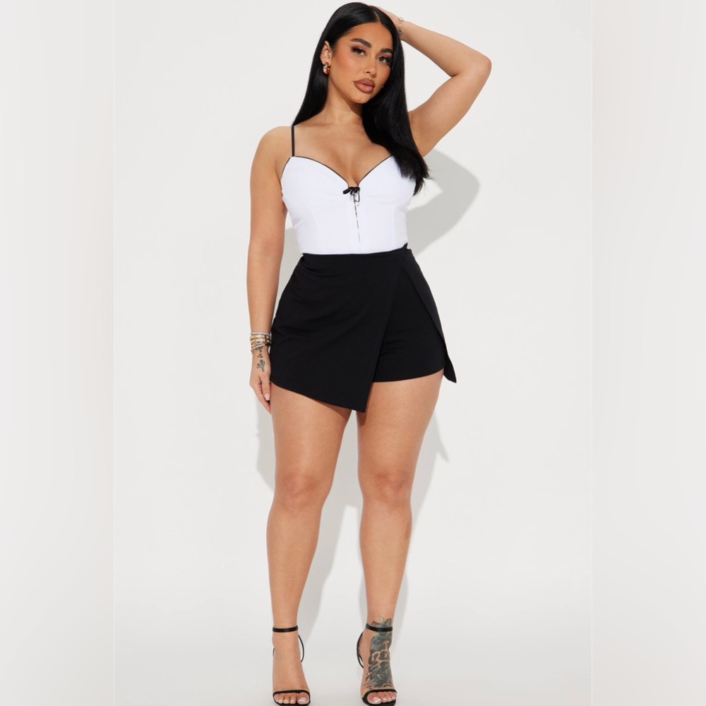 Black Women's Wrap Shorts